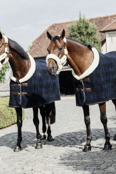 Kentucky Horsewear Fleece Rug Show Heavy Check Printing, ook in meerdere kleuren leverbaar Kentucky Horsewear Fleece Rug Show Heavy Check Printing, ook in meerdere kleuren leverbaar