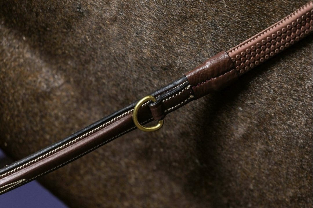 Dyon 1/2 (13mm) Howlett Teugels met 7 Rubberen Lussen - Ridershouse.com Dyon 1/2 (13mm) Howlett Teugels met 7 Rubberen Lussen - Ridershouse.com