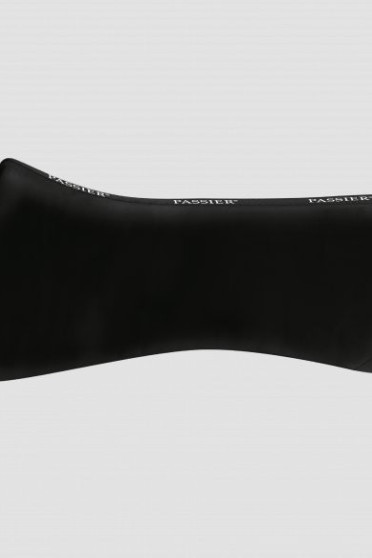 Passier Trapezius Relief Pad TRP, avaible in 2 colors black and White Passier Trapezius Relief Pad TRP, avaible in 2 colors black and White