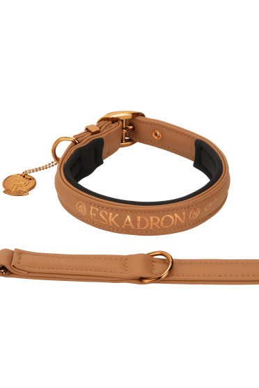 Eskadron Hondenhalsband Met Lijn Faux Leather, in 2 kleuren Zwart en Cognac Eskadron Hondenhalsband Met Lijn Faux Leather, in 2 kleuren Zwart en Cognac
