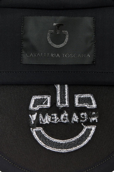 Cavalleria Toscana Academy Mutsje Oornetje Zwart - wit CT Academy logo Cavalleria Toscana Academy Mutsje Oornetje Zwart - wit CT Academy logo