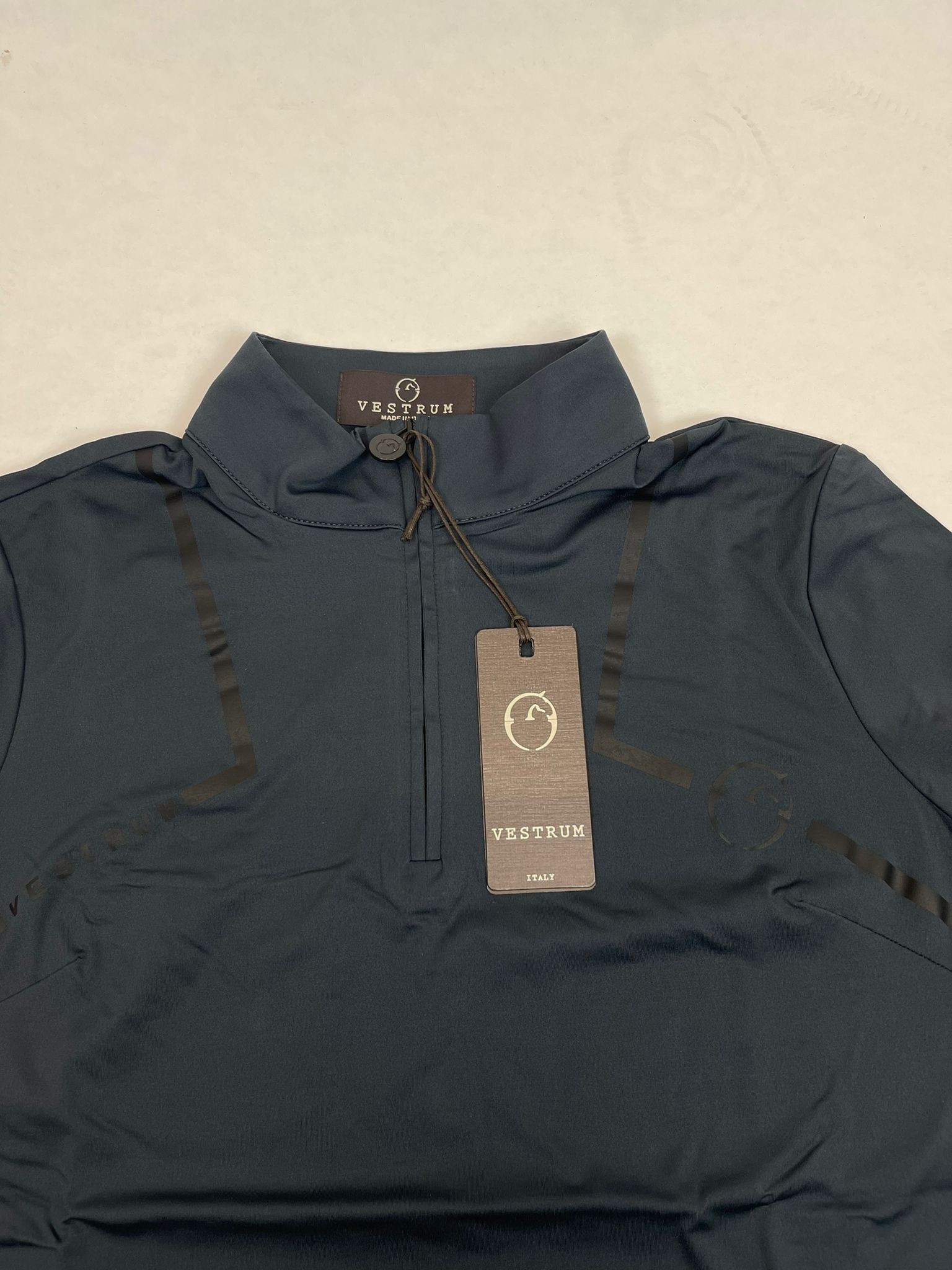 Ridershouse: Vestrum Vollon Training Top long sleeve - kleur donker grijs Ridershouse: Vestrum Vollon Training Top long sleeve - kleur donker grijs