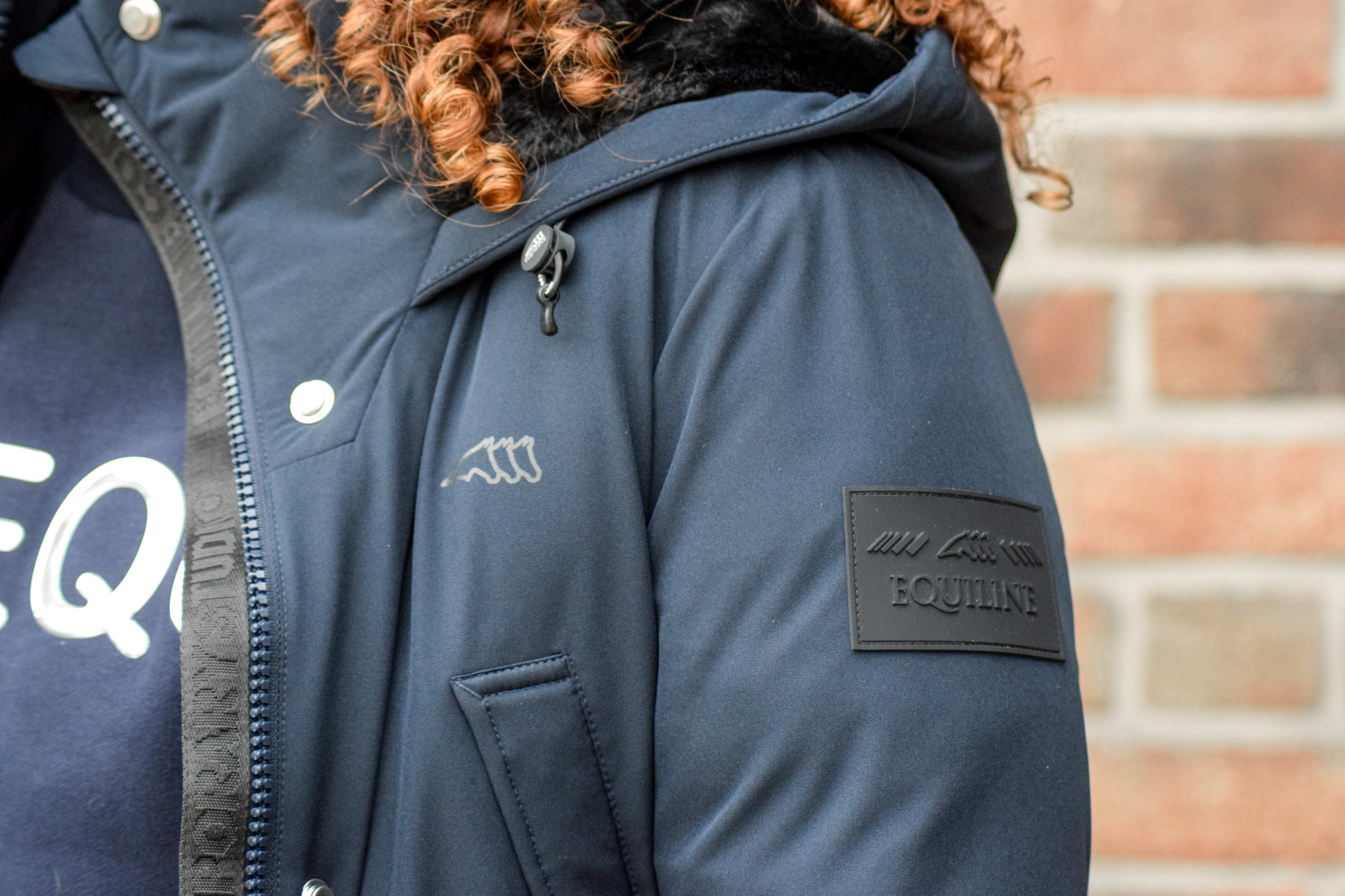 Ridershouse: Equiline Women's Winter Jacket Cadoc - in de kleur Navy Blue Ridershouse: Equiline Women's Winter Jacket Cadoc - in de kleur Navy Blue