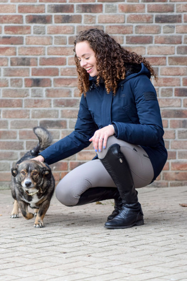 Ridershouse: Equiline Women's Winter Jacket Cadoc - in de kleur Navy Blue Ridershouse: Equiline Women's Winter Jacket Cadoc - in de kleur Navy Blue
