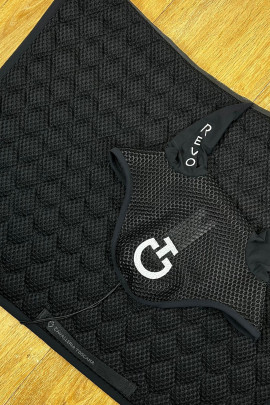 CT R-evo Earnet w/Hanging Loop - Kleur Zwart - By Ridershouse.com CT R-evo Earnet w/Hanging Loop - Kleur Zwart - By Ridershouse.com