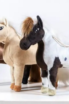 Kentucky Horsewear Relax Horse Toy Tableux Kentucky Horsewear Relax Horse Toy Tableux