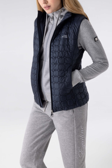 Zomer 2024 - Equiline Dames Bodywarmer Edaev - in de kleur marineblauw Zomer 2024 - Equiline Dames Bodywarmer Edaev - in de kleur marineblauw