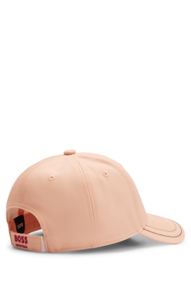 Ridershouse: BOSS EQUESTRIAN Classic Pet met logo - Spring / Summer 2024