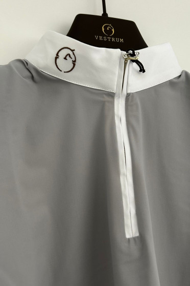 Vestrum Dames Shirt L/S Mahon in de kleur lichtgrijs - Ridershouse.com Vestrum Dames Shirt L/S Mahon in de kleur lichtgrijs - Ridershouse.com