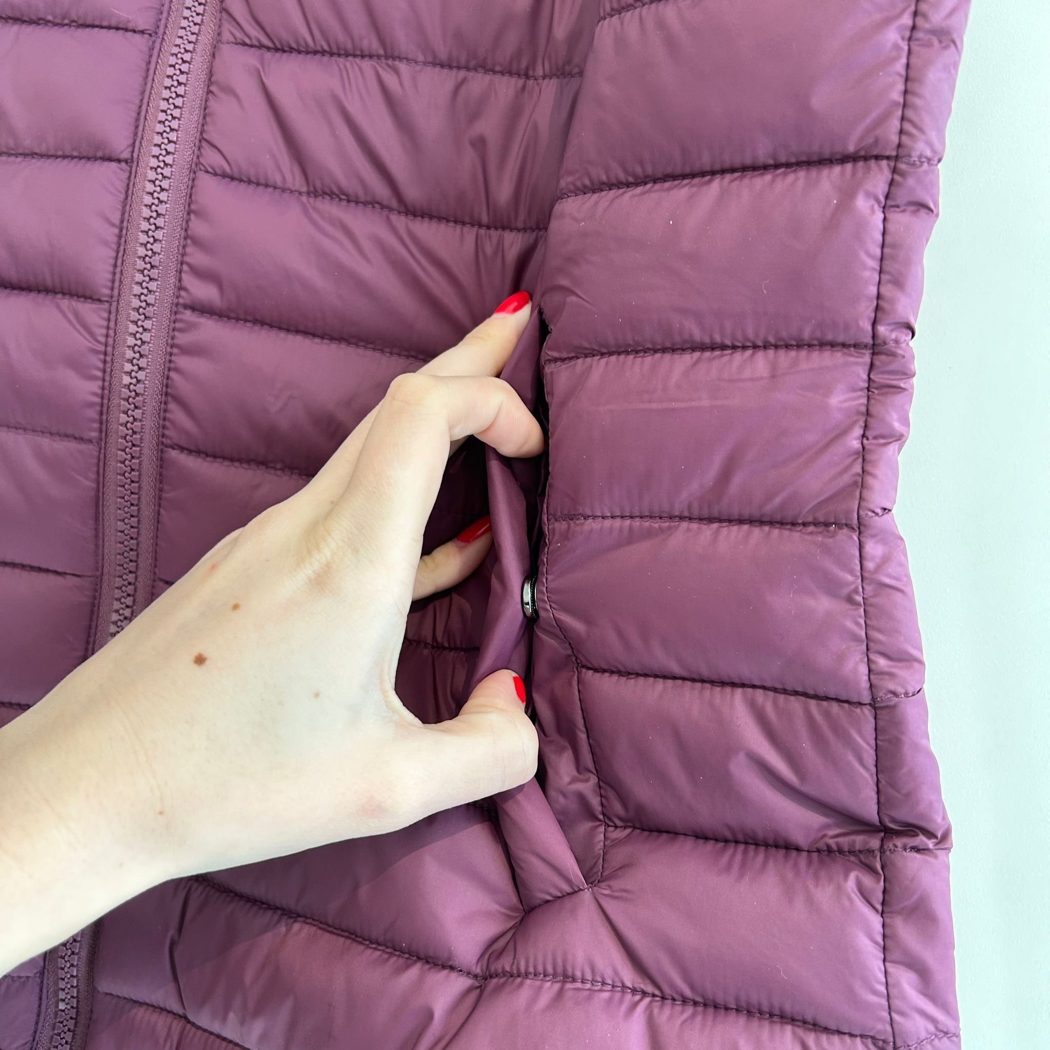 RG Italy Women's Bodywarmer - Eggplant - Ridershouse.com - Spring/Summer 2024 RG Italy Women's Bodywarmer - Eggplant - Ridershouse.com - Spring/Summer 2024