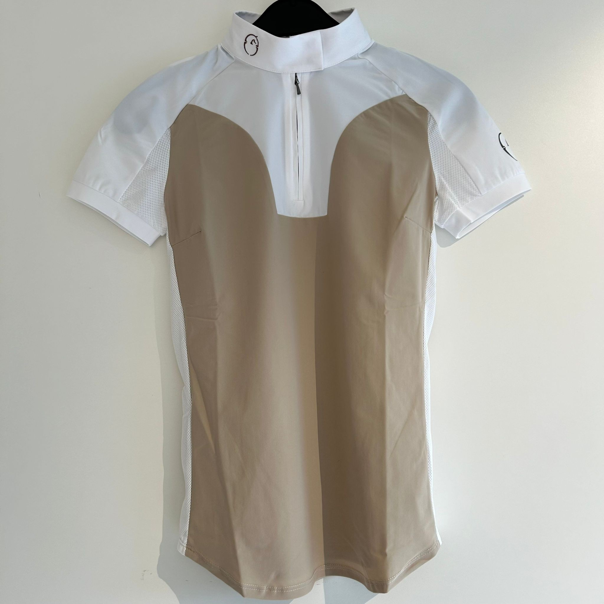 Vestrum Women's Selandia S/S Competition Shirt Beige- Ridershouse.com Vestrum Women's Selandia S/S Competition Shirt Beige- Ridershouse.com