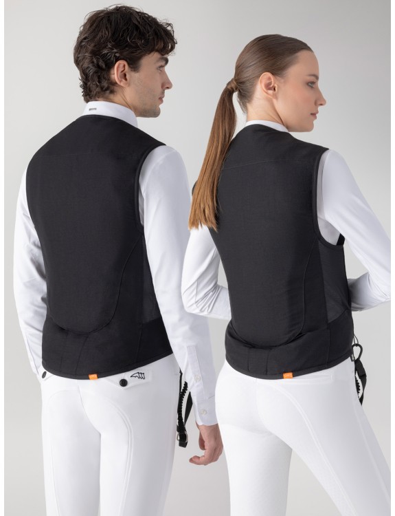 Equiline Airbagvest voor alle disciplines | Veiligheid en comfort Equiline Airbagvest voor alle disciplines | Veiligheid en comfort