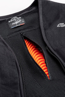 Equiline Airbagvest voor alle disciplines | Veiligheid en comfort Equiline Airbagvest voor alle disciplines | Veiligheid en comfort