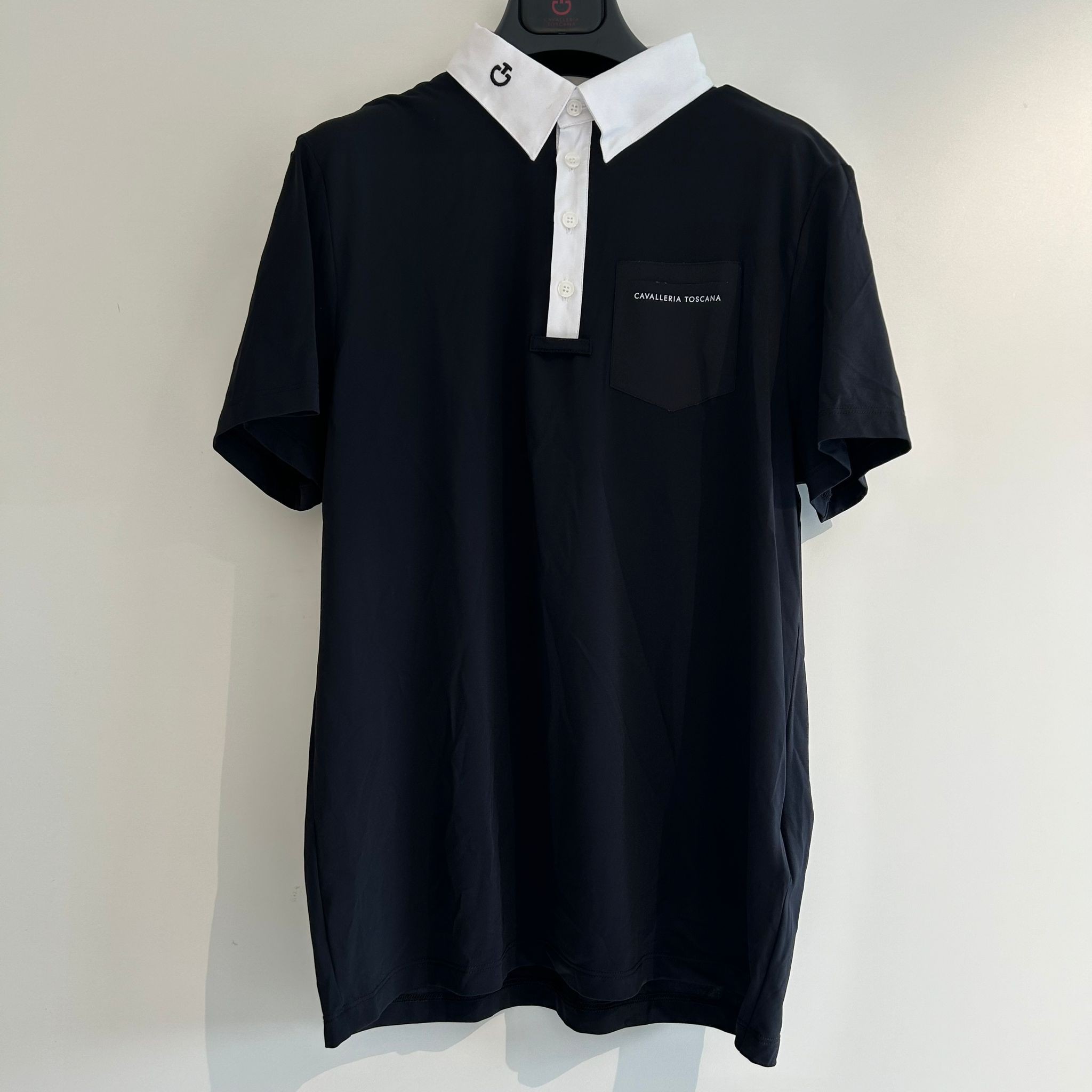 Ridershouse: Zwart CT S/S Heren Piquet Button Polo Met Borstvakje - maat S Ridershouse: Zwart CT S/S Heren Piquet Button Polo Met Borstvakje - maat S