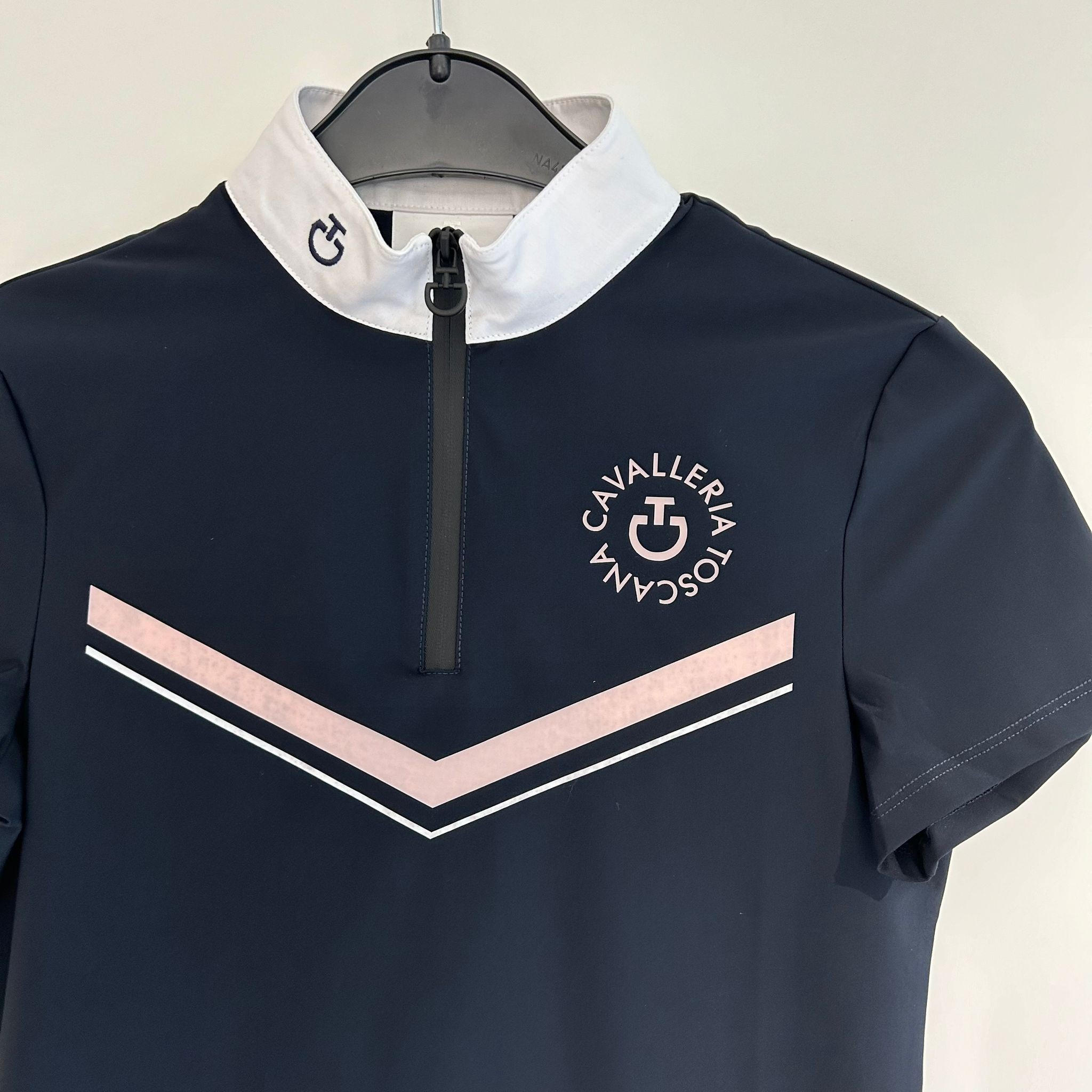 Ridershouse: Cavalleria Toscana Girls Zip Competitie Shirt S/S - Blauw Ridershouse: Cavalleria Toscana Girls Zip Competitie Shirt S/S - Blauw