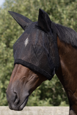 QHP Vliegenmasker Met Oren en Klittenband sluiting - in de kleur Zwart