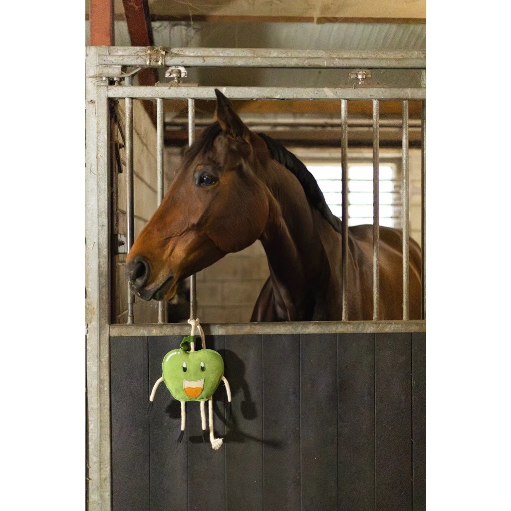 Excellent Horse Foodie Friends paardenspeeltje Apple - uitdagend voor het paard Excellent Horse Foodie Friends paardenspeeltje Apple - uitdagend voor het paard