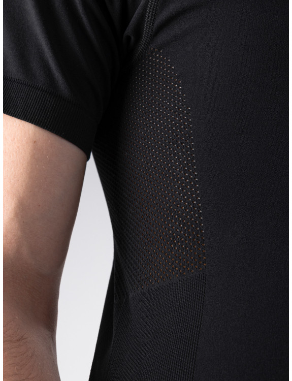 Equiline Men's T-shirt Cisec Navy Blue - maximum freedom and breathability Equiline Men's T-shirt Cisec Navy Blue - maximum freedom and breathability