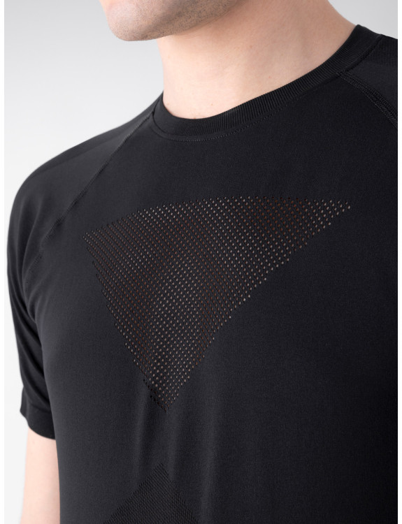 Equiline Men's T-shirt Cisec Navy Blue - maximum freedom and breathability Equiline Men's T-shirt Cisec Navy Blue - maximum freedom and breathability