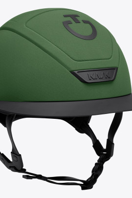 Designed and completely made in Italy, the CT Wide Brim combines style, design, and functionality. Designed and completely made in Italy, the CT Wide Brim combines style, design, and functionality.