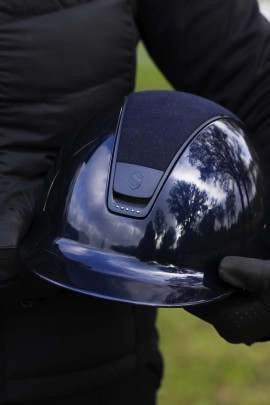 Samshield 1.0 Glossy Alcantara kopen? - verkrijgbaar Samshield 1.0 Glossy Alcantara kopen? - verkrijgbaar