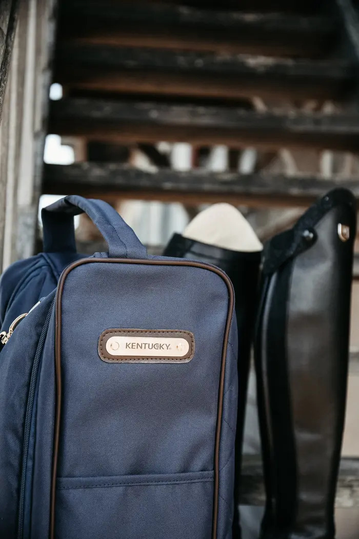 The Kentucky Horsewear Boots Bag offers maximum protection to your boots The Kentucky Horsewear Boots Bag offers maximum protection to your boots