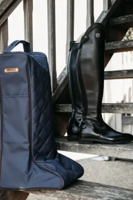 The Kentucky Horsewear Boots Bag offers maximum protection to your boots The Kentucky Horsewear Boots Bag offers maximum protection to your boots