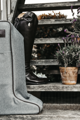 De Kentucky Horsewear Laarzentas biedt bescherming voor je laarzen.