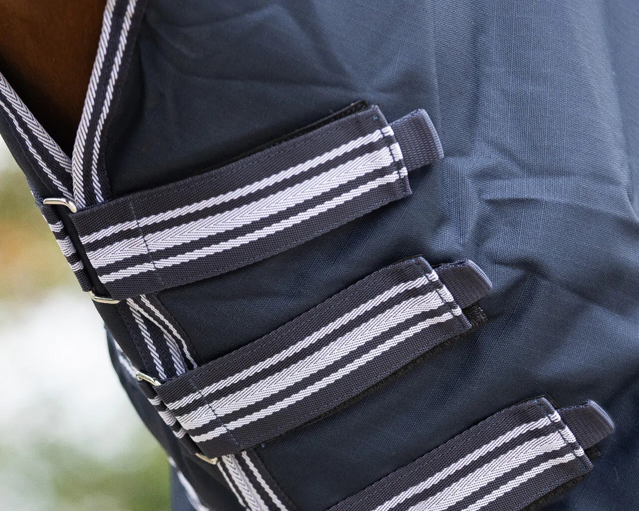 QHP Hals Turnout Luxe kopen? - verkrijgbaar QHP Hals Turnout Luxe kopen? - verkrijgbaar