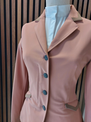 Vestrum Women's Competition Jacket Alessandria Tk - Dusty Pink -Discover more Vestrum Women's Competition Jacket Alessandria Tk - Dusty Pink -Discover more