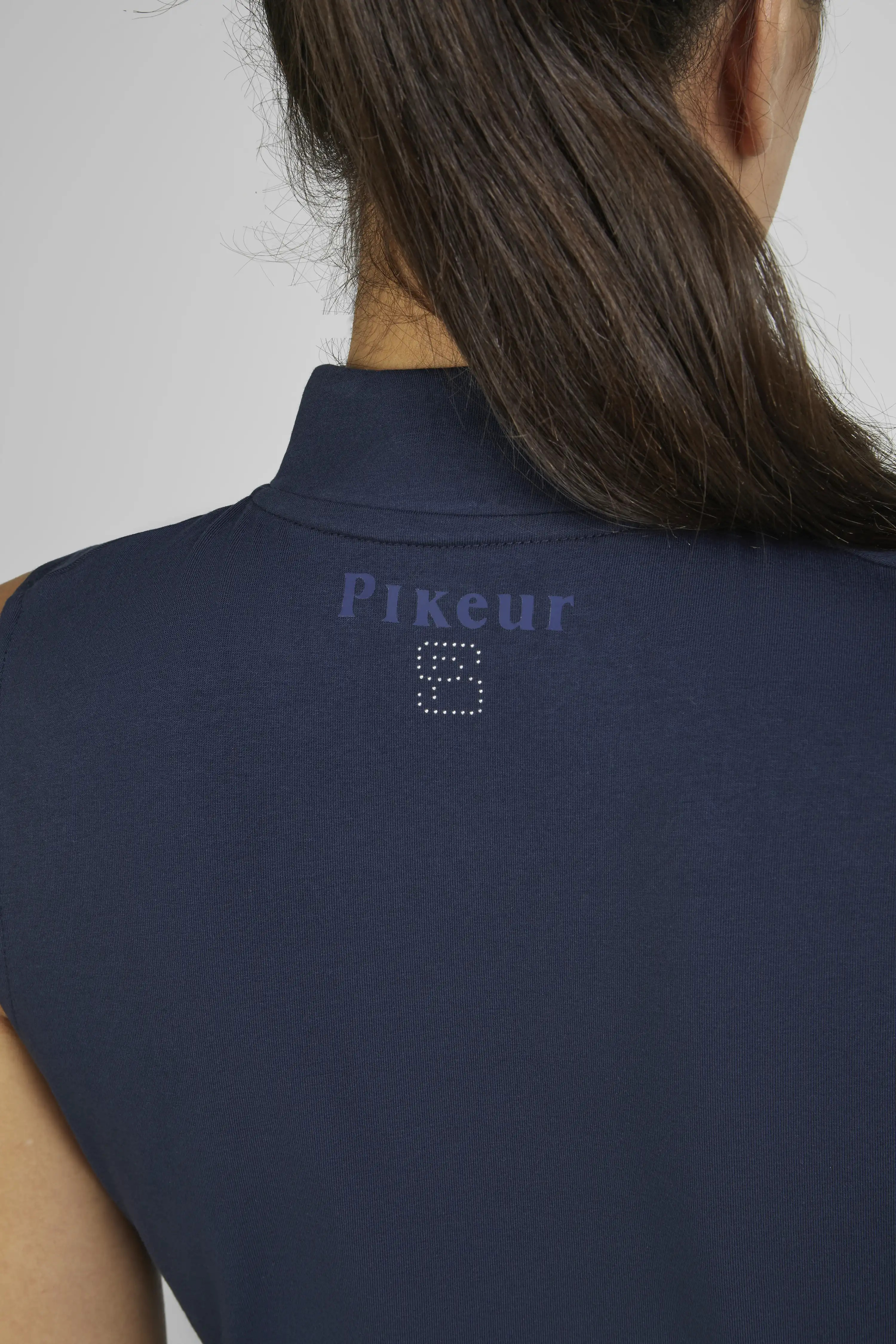 Koop Pikeur Navy Trainingstop Mouwloos | Comfort & Stijl Koop Pikeur Navy Trainingstop Mouwloos | Comfort & Stijl
