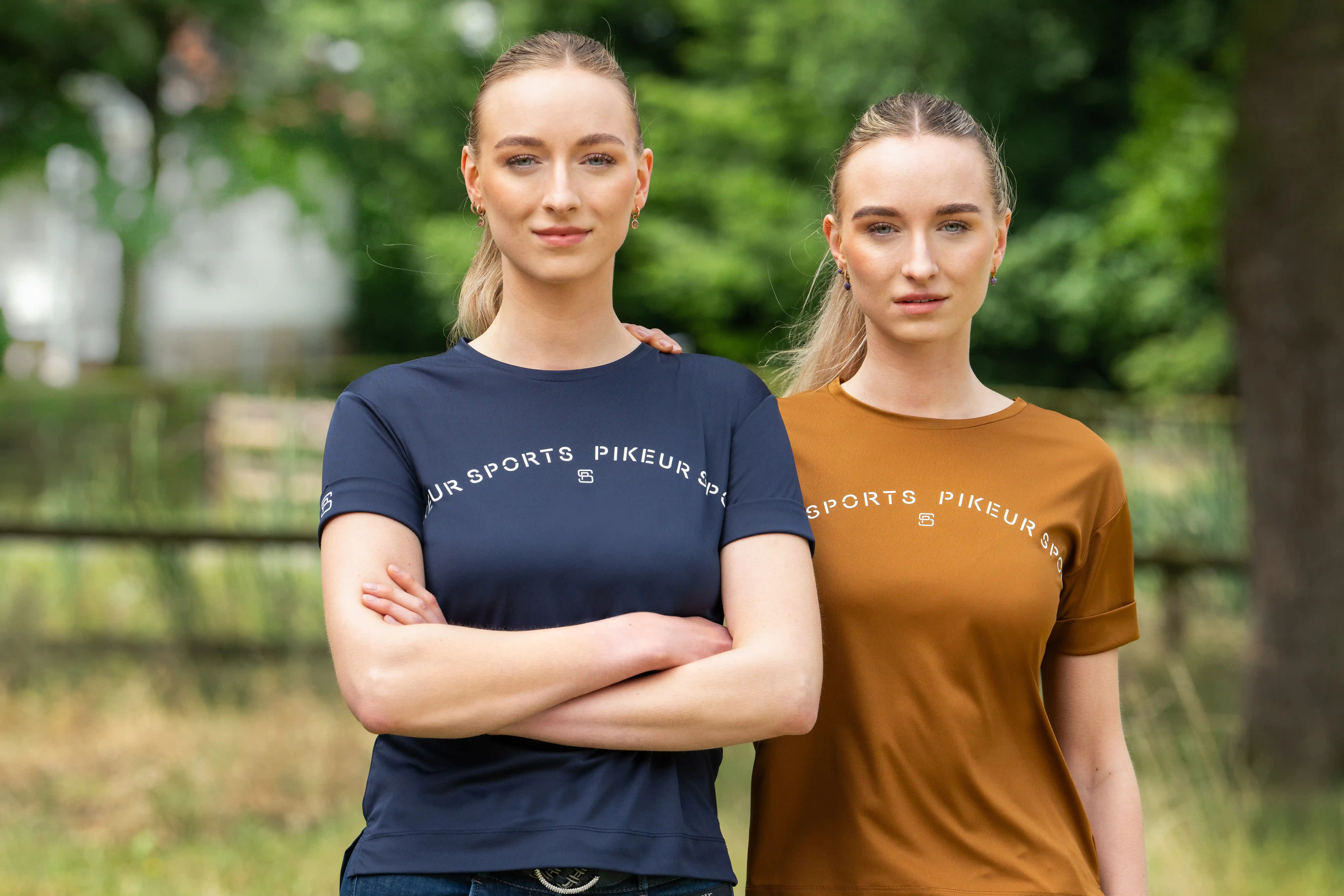 Get The Navy Pikeur Sports T-Shirt – Timeless & Sporty Get The Navy Pikeur Sports T-Shirt – Timeless & Sporty