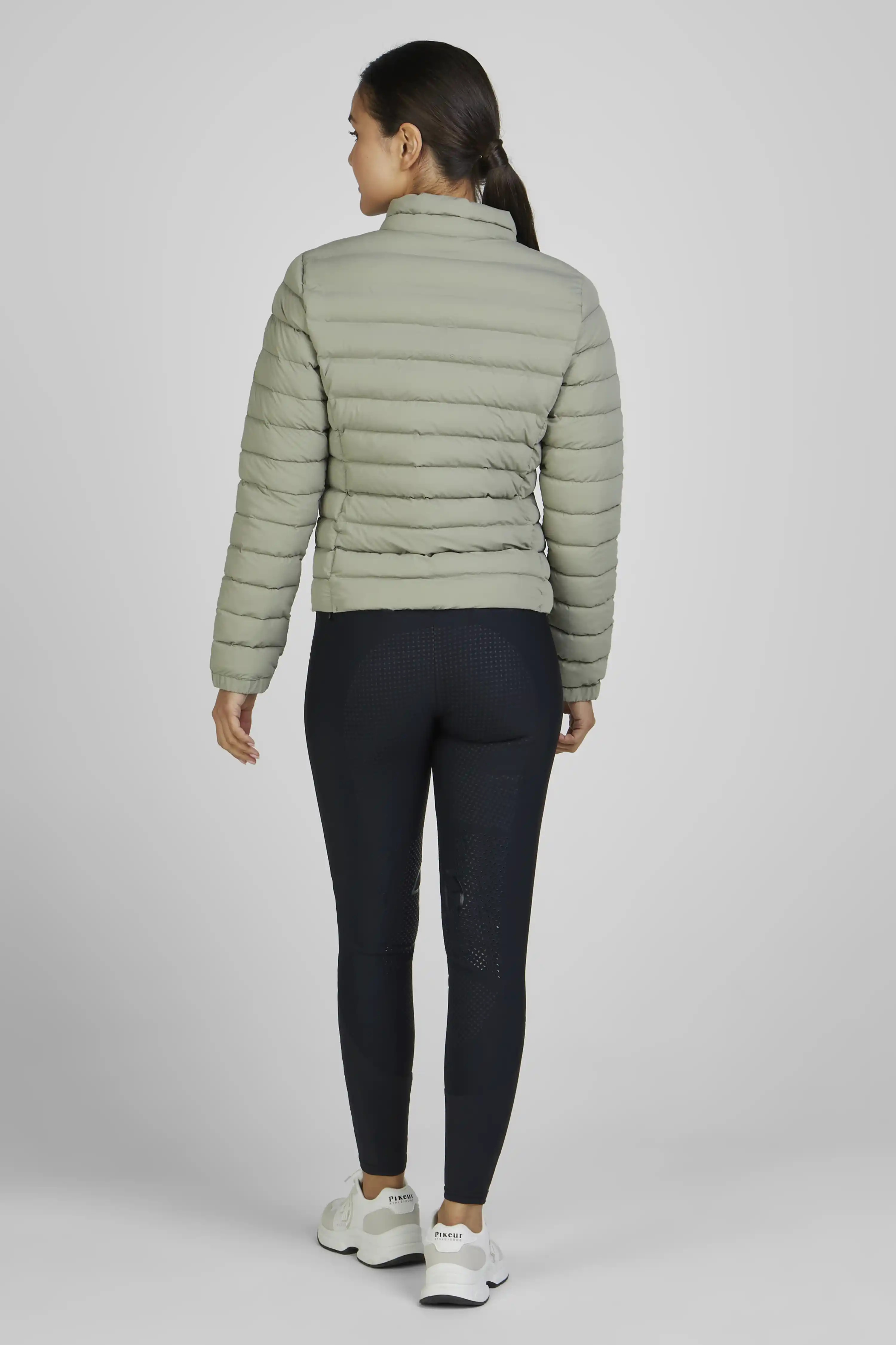 Shop the Jacket in Light Moos – Lightweight, Warm & Water-Repellent Shop the Jacket in Light Moos – Lightweight, Warm & Water-Repellent