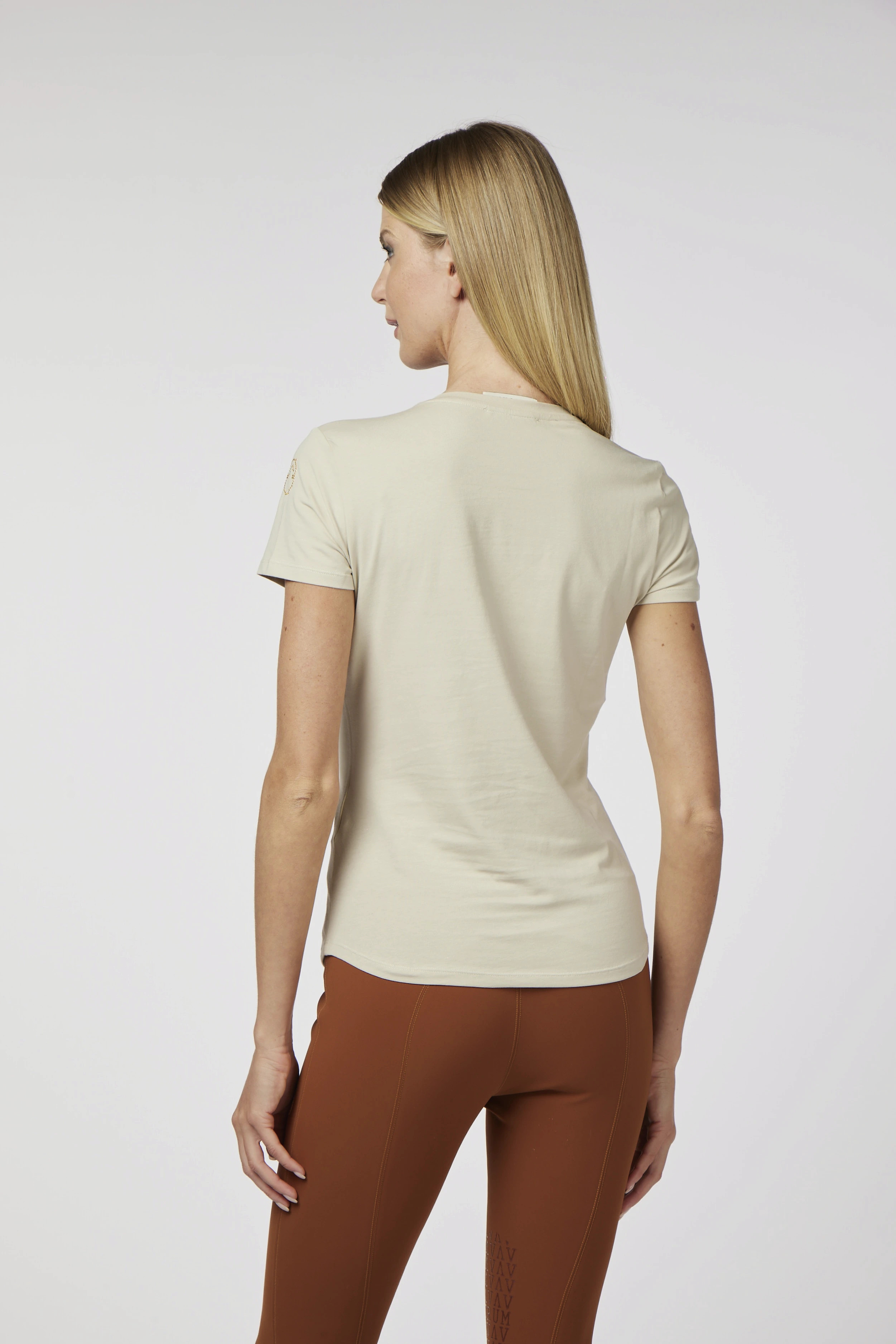 Order Now: Vestrum Arborea T-Shirt Beige – Comfort & Style Order Now: Vestrum Arborea T-Shirt Beige – Comfort & Style