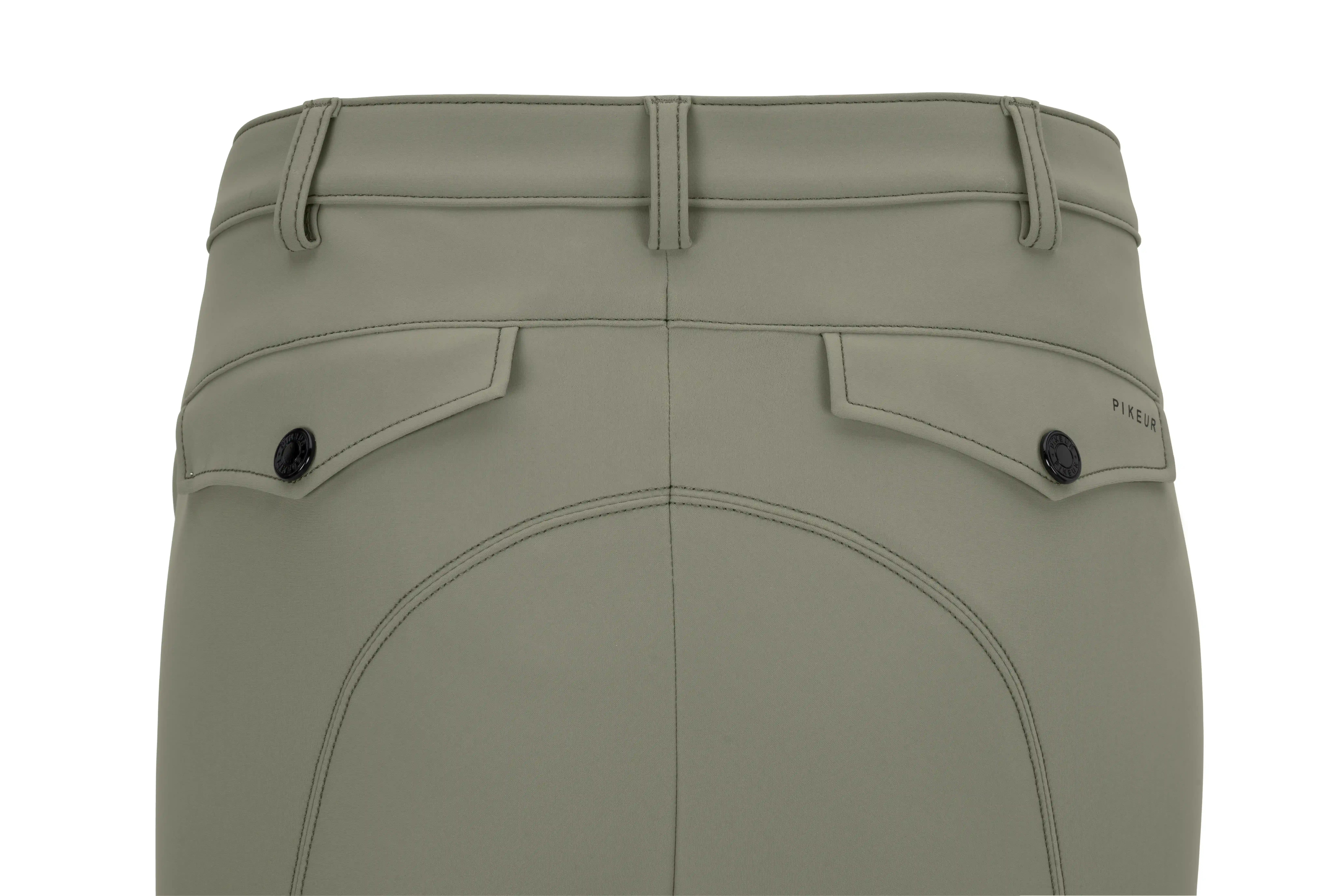 Ontdek de Pikeur New Rodrigo SD rijbroek met knie grip | Shop nu Ontdek de Pikeur New Rodrigo SD rijbroek met knie grip | Shop nu