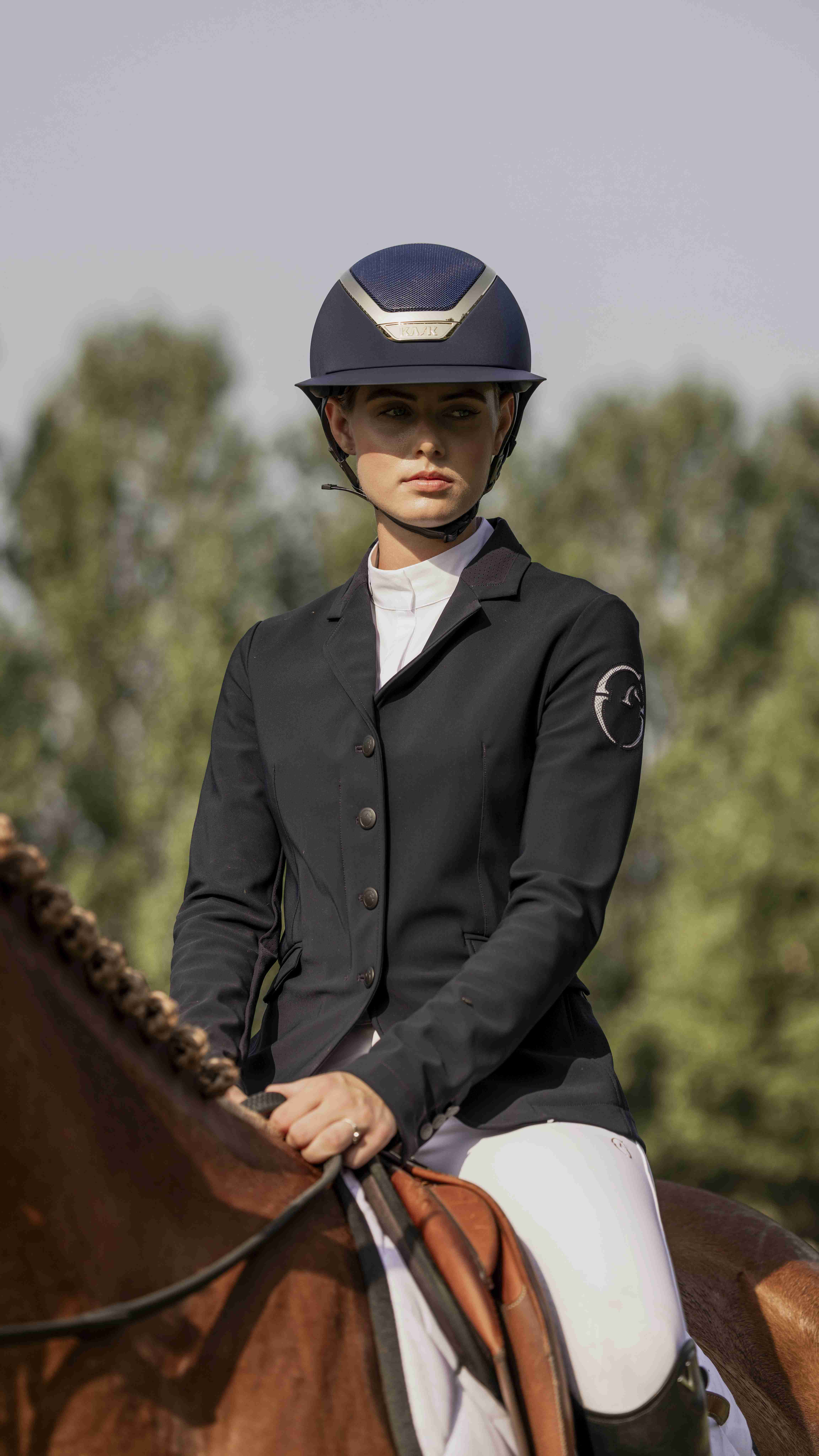 KASK Star Lady, a style icon. speciaal voor de dames blauw met een Rose Frame KASK Star Lady, a style icon. speciaal voor de dames blauw met een Rose Frame