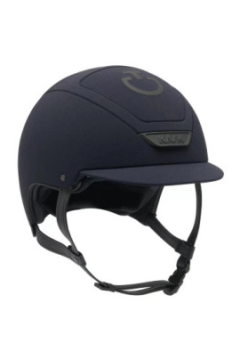 Designed and completely made in Italy, the CT Wide Brim combines style, design, and functionality.