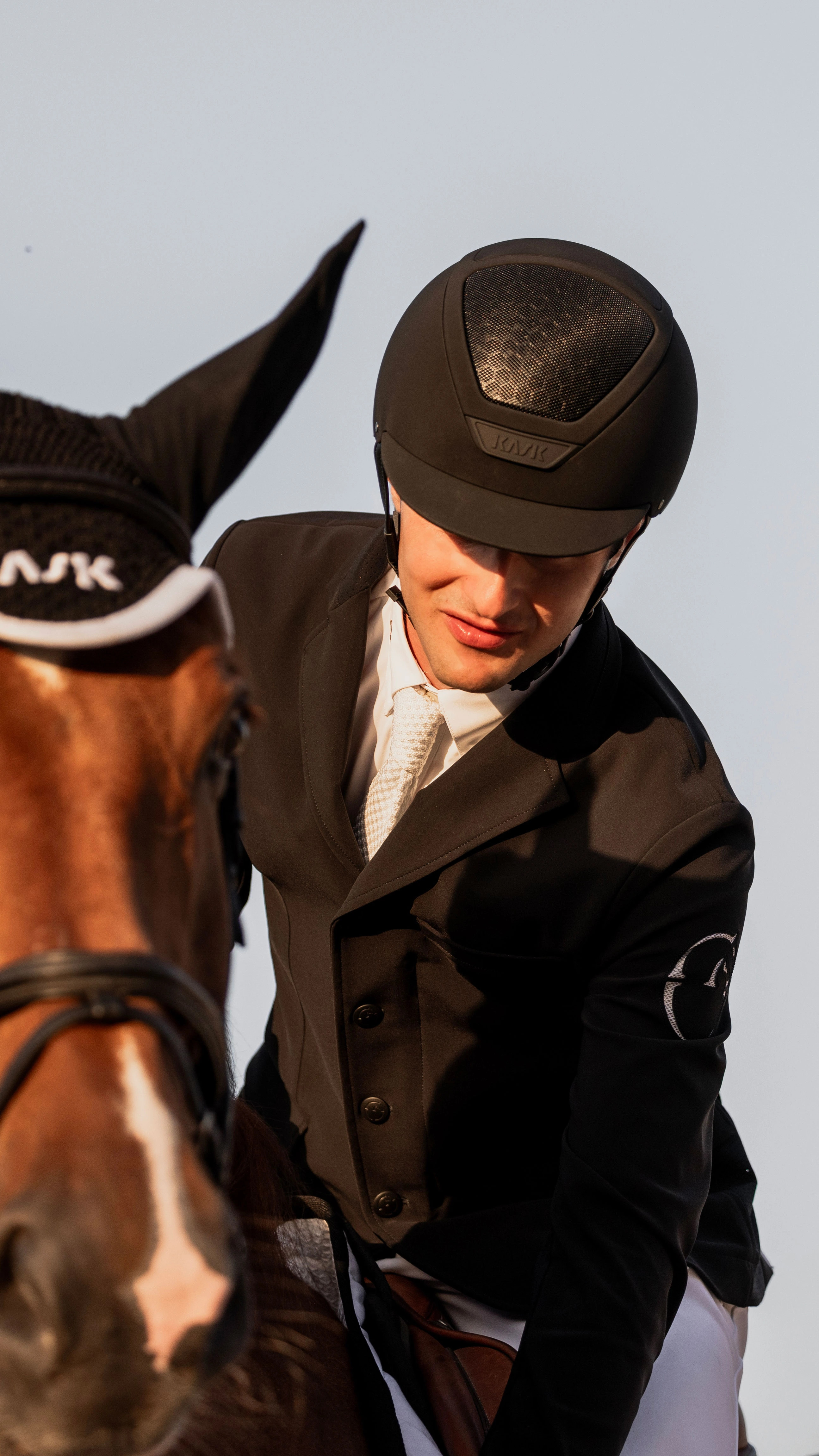 Ridershouse heeft een grote collectie Elegante KASK caps waaronder het Hunter model Ridershouse heeft een grote collectie Elegante KASK caps waaronder het Hunter model