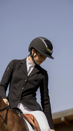 KASK Star Lady, a style icon. speciaal voor de dames zwart met een zilver frame KASK Star Lady, a style icon. speciaal voor de dames zwart met een zilver frame