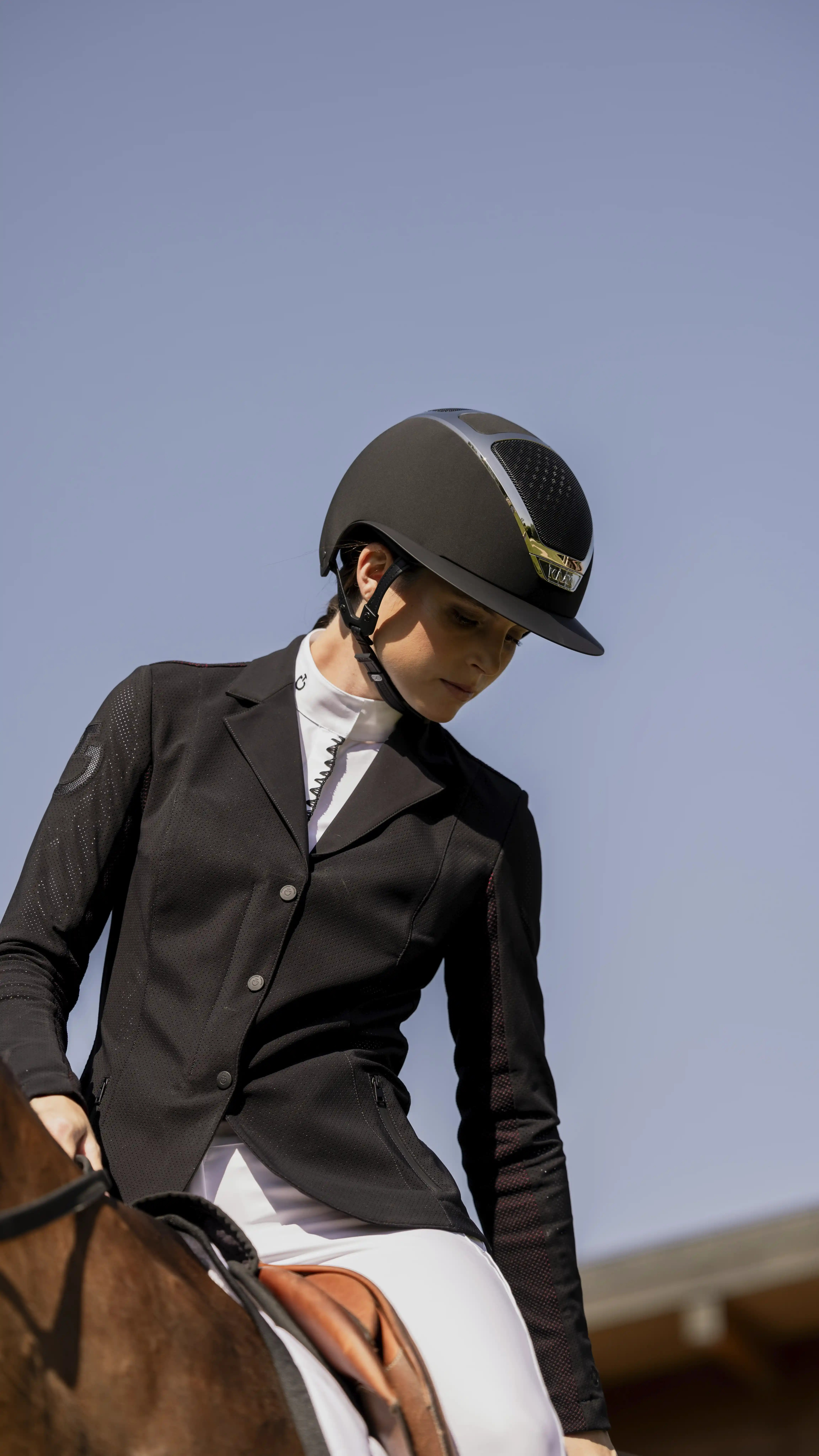 KASK Star Lady, a style icon. speciaal voor de dames zwart met een zilver frame KASK Star Lady, a style icon. speciaal voor de dames zwart met een zilver frame