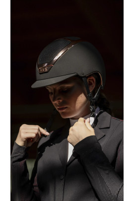 KASK Dogma Chrome Light elegante veiligheidscap Blauw met een zilveren frame