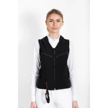 Freejump Airbag Jacket Crystal – for optimal safety and style during every ride. Freejump Airbag Jacket Crystal – for optimal safety and style during every ride.