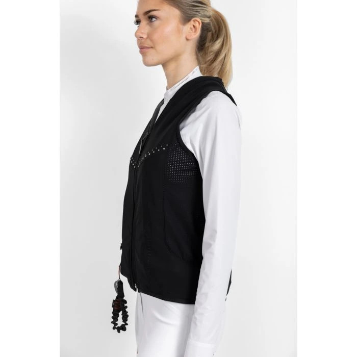 FreeJump Airbag Jacket Crystal, voor optimale veiligheid op het paard. FreeJump Airbag Jacket Crystal, voor optimale veiligheid op het paard.