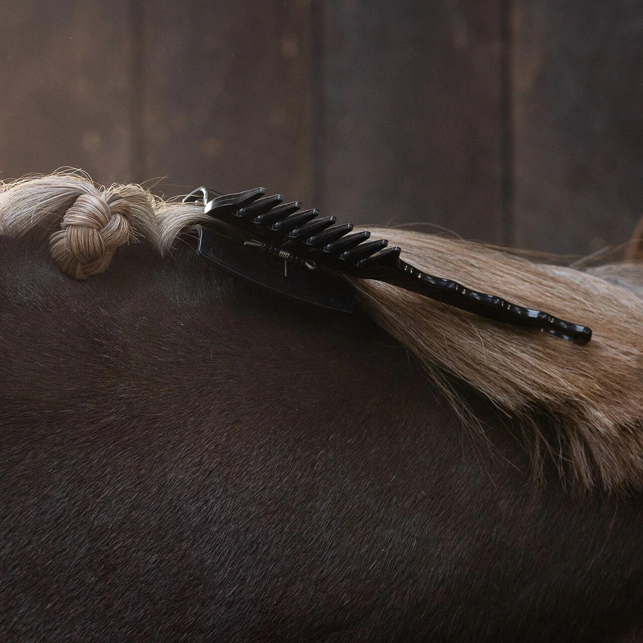 QHP Manenkam Met Klem kopen? - verkrijgbaar QHP Manenkam Met Klem kopen? - verkrijgbaar