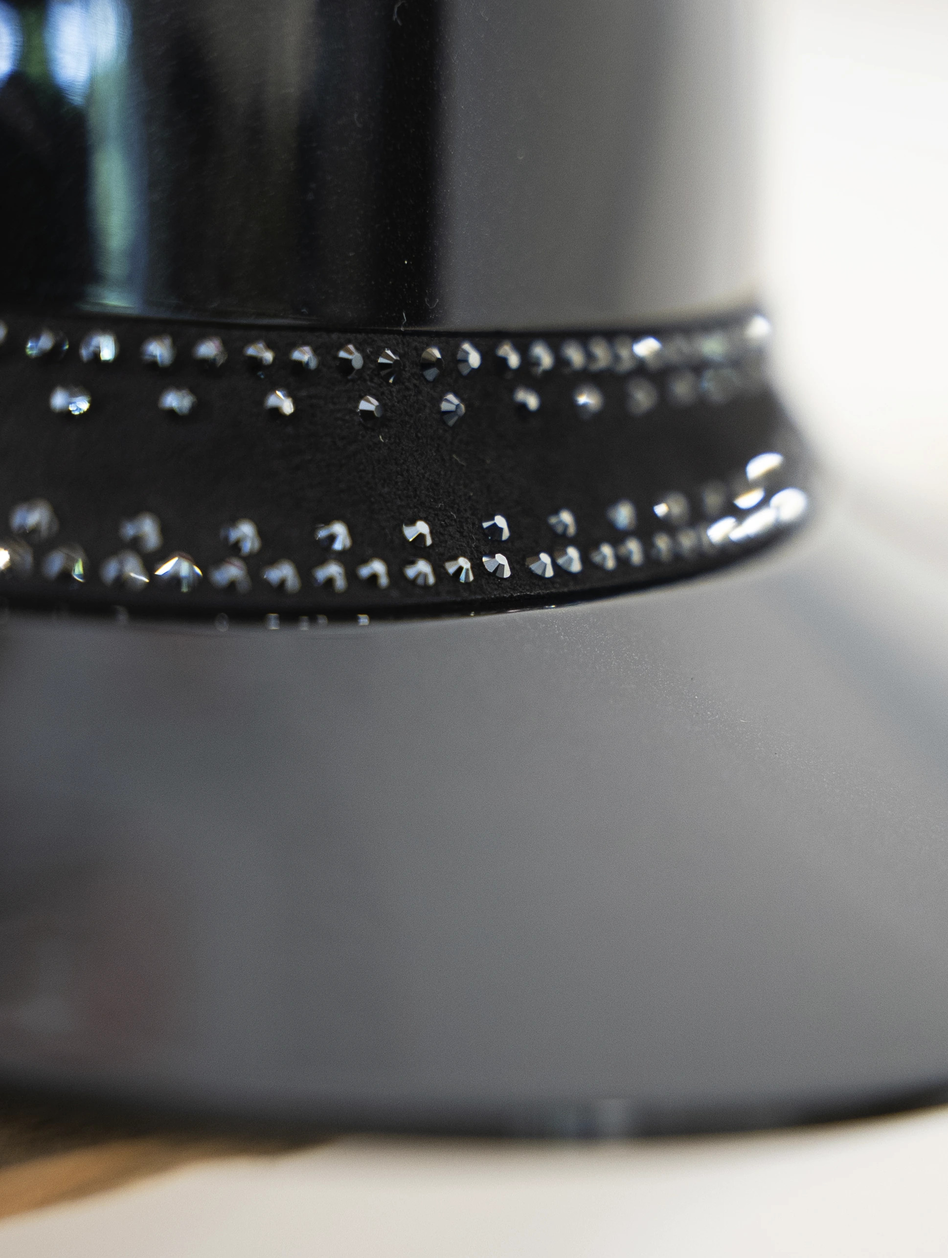 Samshield Miss Shield Cap Tiara kopen? - verkrijgbaar Samshield Miss Shield Cap Tiara kopen? - verkrijgbaar