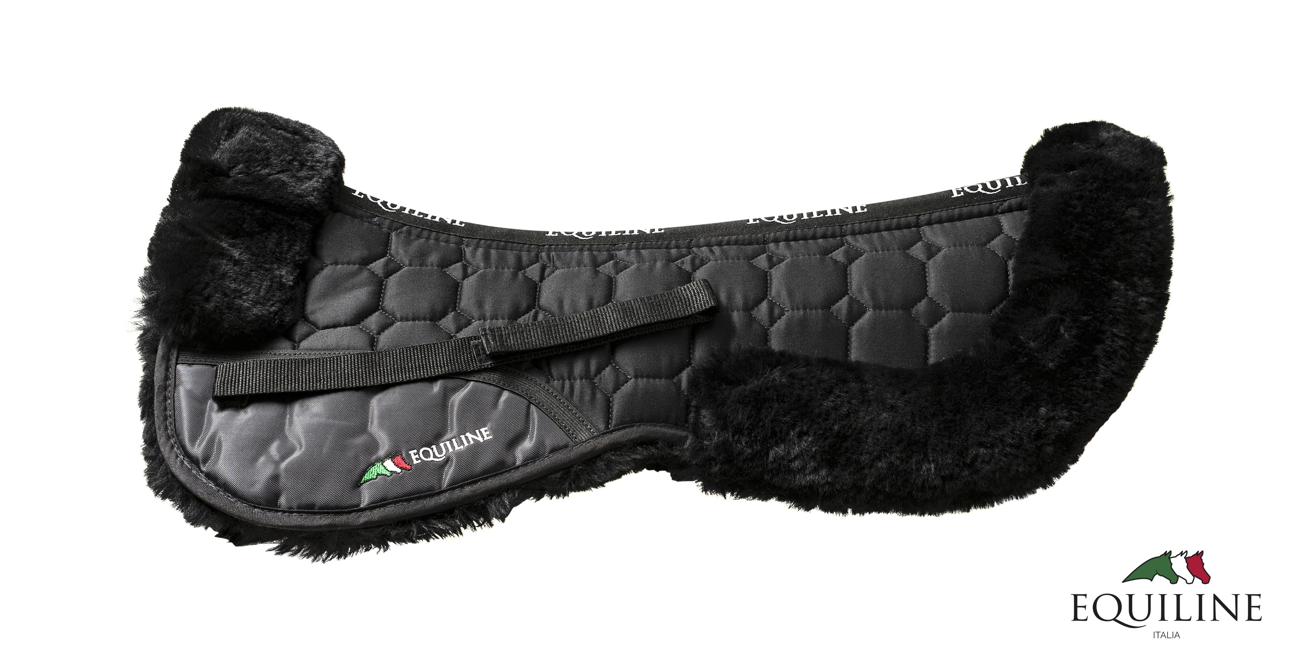 Bestel nu de Equiline Argo zadelonderlegger – Comfort voor je paard! Bestel nu de Equiline Argo zadelonderlegger – Comfort voor je paard!