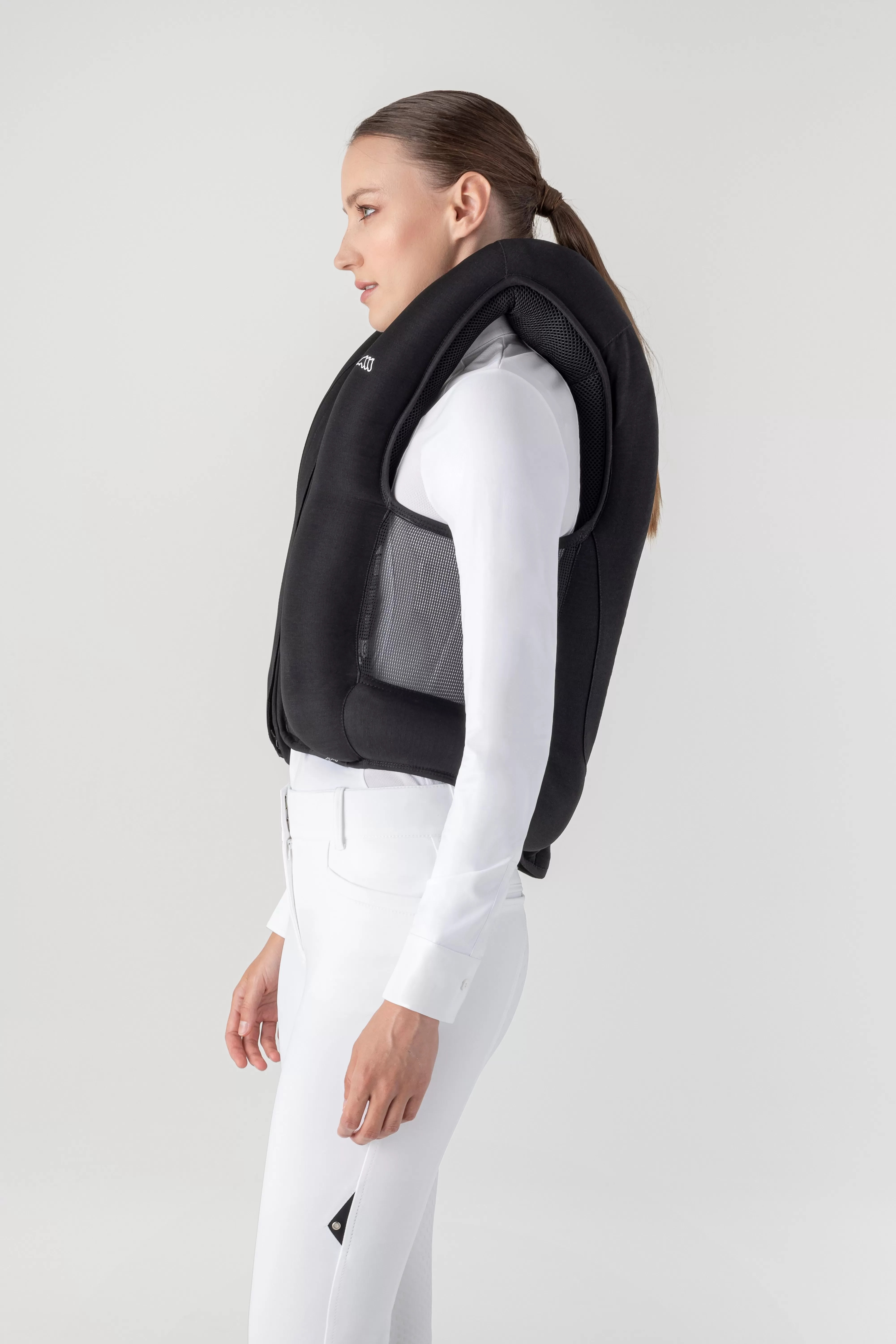 Equiline Airbagvest voor alle disciplines | Veiligheid en comfort Equiline Airbagvest voor alle disciplines | Veiligheid en comfort