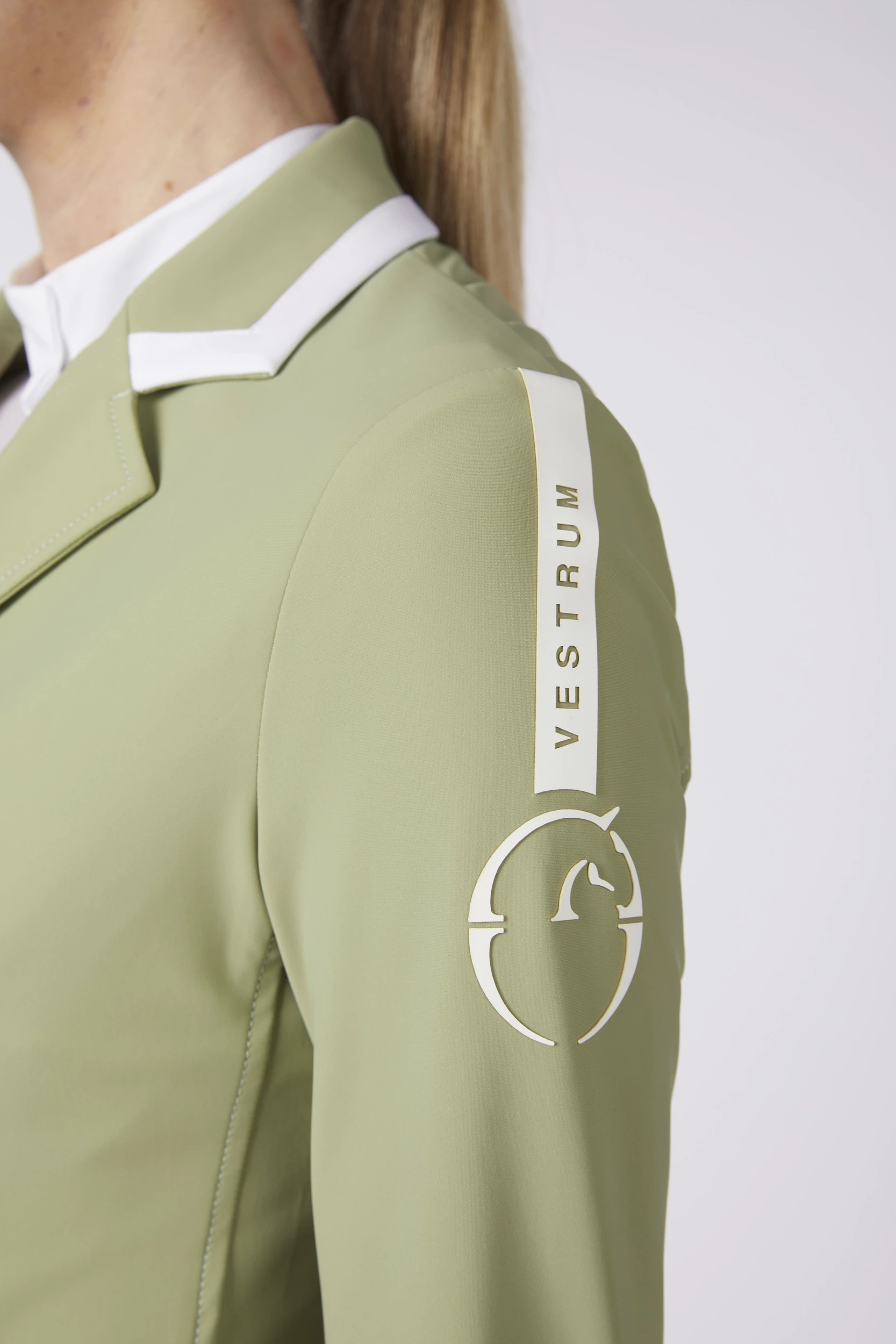 Vestrum Dames Wedstrijdjasje Alessandria TK - Licht Olijf Groen Vestrum Dames Wedstrijdjasje Alessandria TK - Licht Olijf Groen