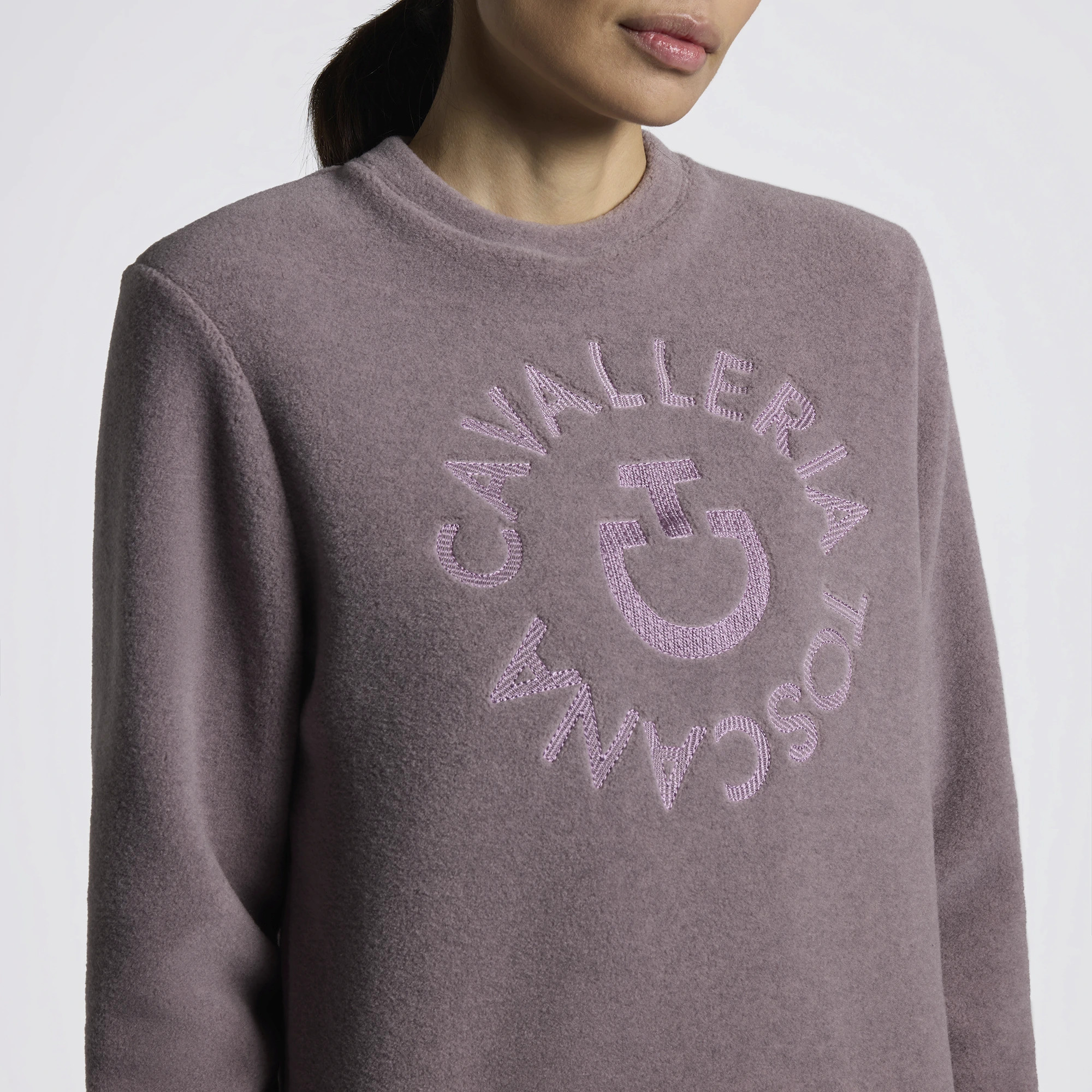 Shop Cavalleria Toscana Fleece Crew Neck – Elegant & Comfortable grape shake Shop Cavalleria Toscana Fleece Crew Neck – Elegant & Comfortable grape shake