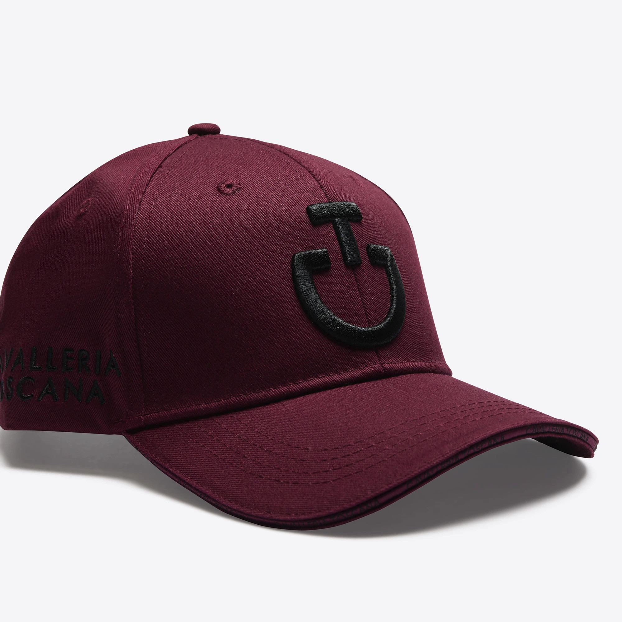 Cavalleria Toscana Pet Bordeaux | Stijlvol & Functioneel Cavalleria Toscana Pet Bordeaux | Stijlvol & Functioneel
